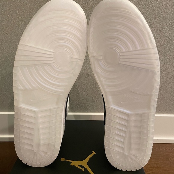 *SOLD EBAY* Nike Air Jordan 1 Mid Diamond Shorts White Black Men's Size 12 - Picture 5 of 7